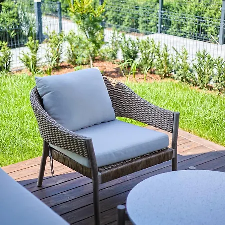 Cohost L Vanagupes Vilos With Terrace *