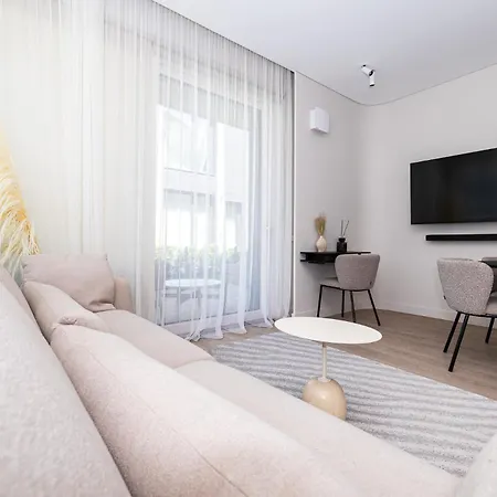 Cohost L Vanagupes Vilos With Terrace