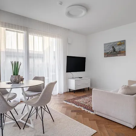 Apartment Cohost L Vanagupes Vilos With Terrace